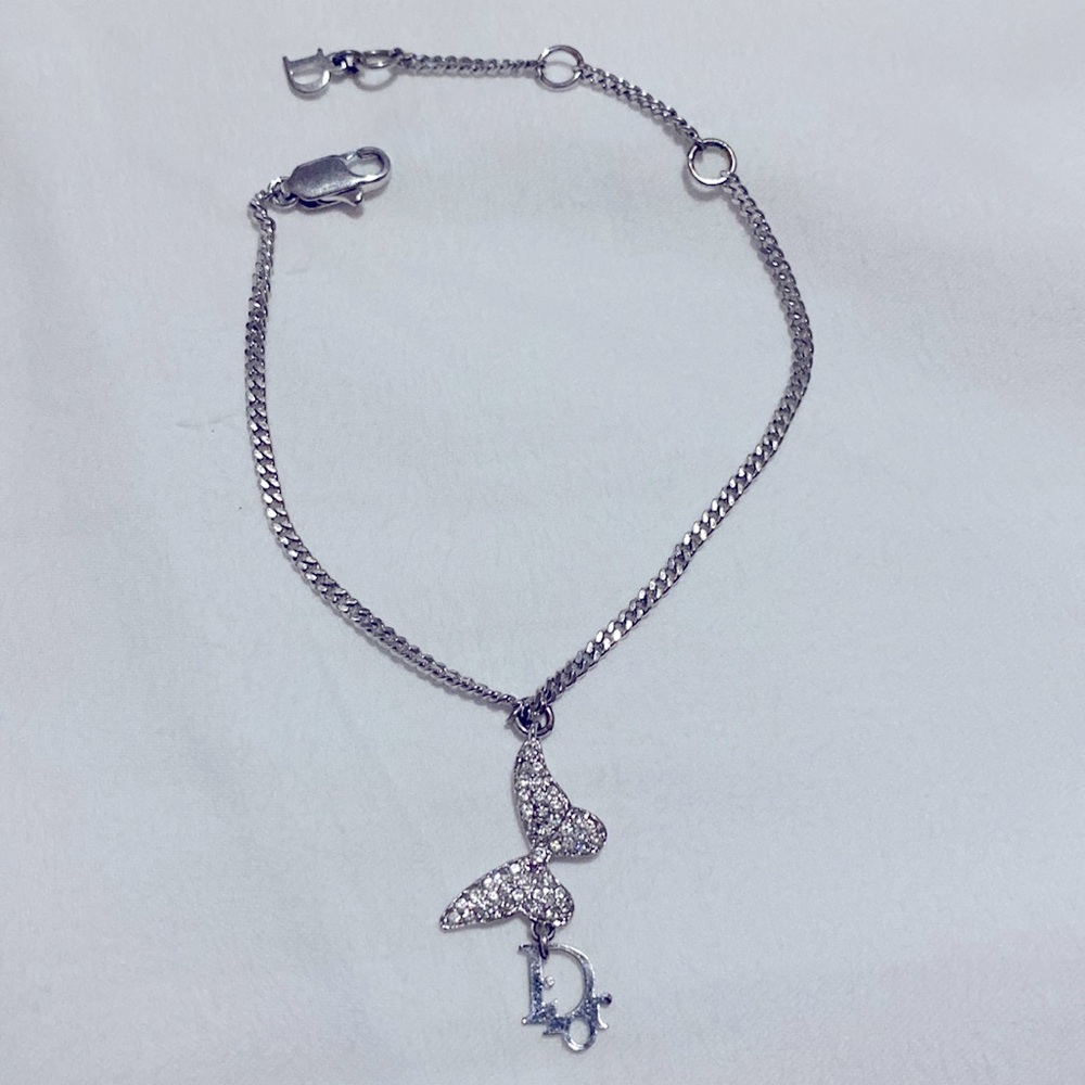 100% Authentic Dior adjustable bracelet! 👑